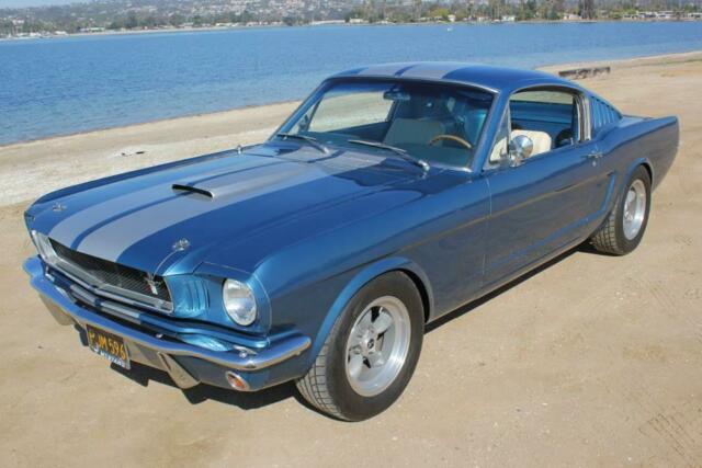 Ford Mustang 1965 image number 35