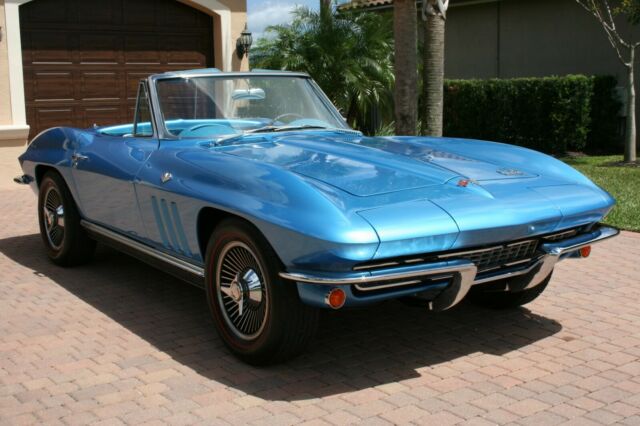 Chevrolet Corvette 1966 image number 29