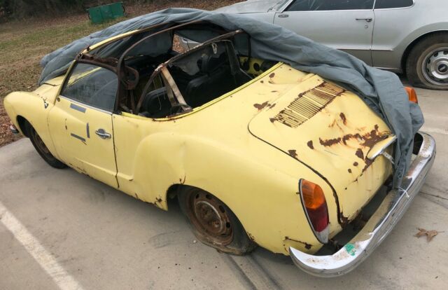 Volkswagen Karmann Ghia 1973 image number 10