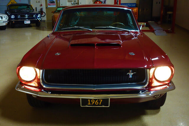 Ford Mustang 1967 image number 22