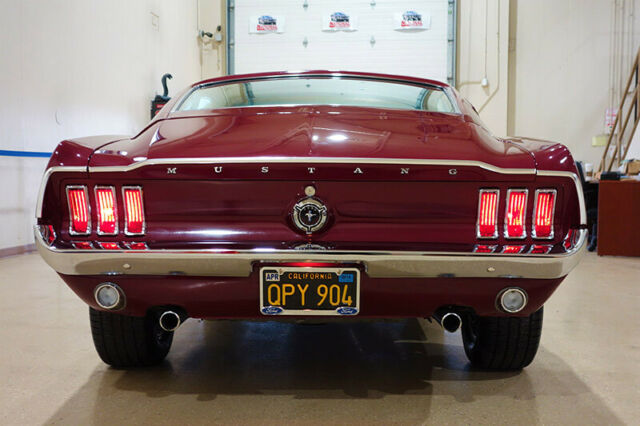 Ford Mustang 1967 image number 32