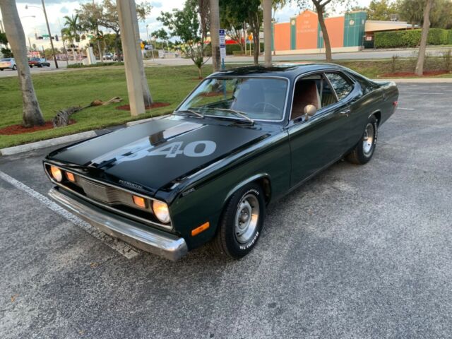 Plymouth Duster 1972 image number 27