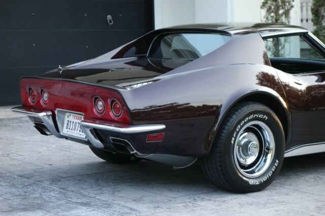 Chevrolet Corvette 1972 image number 5