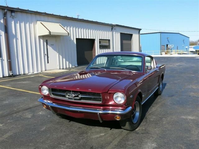 Ford Mustang Fastback, 1965 image number 44