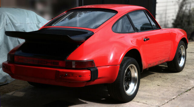 Porsche 911 1974 image number 32