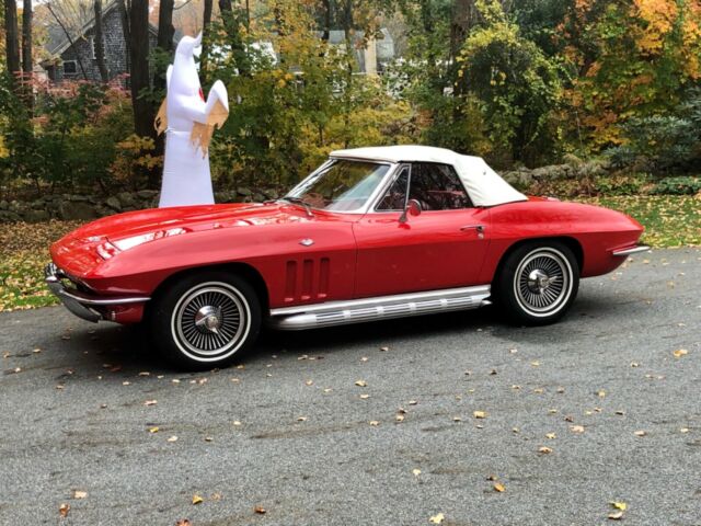 Chevrolet Corvette 1965 image number 20