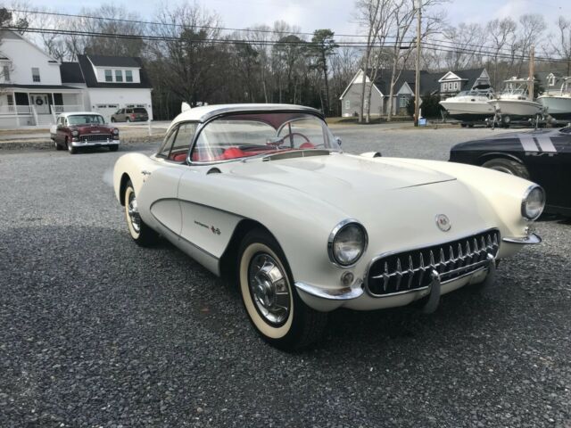 Chevrolet Corvette 1957 image number 0