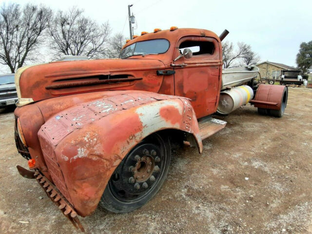 Ford Hot Rod 1942 image number 0