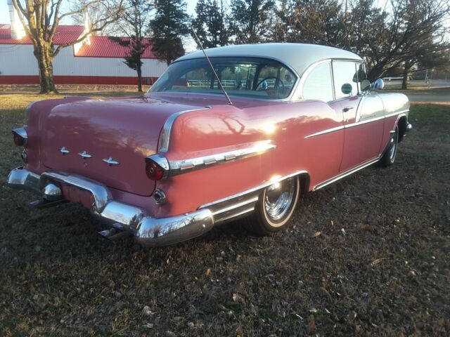 PONTIAC TWO DOOR HARDTOP 1956 image number 10