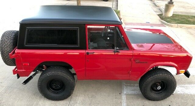 Ford Bronco 1972 image number 0