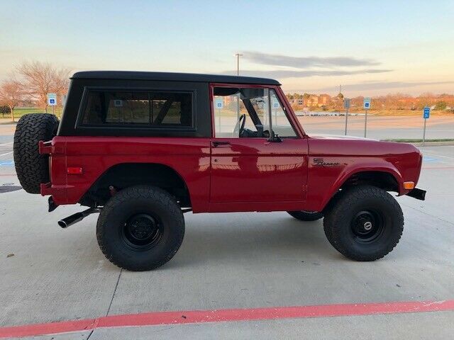 Ford Bronco 1972 image number 29