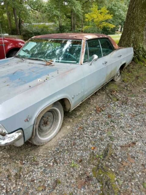 Chevrolet Impala 1965 image number 0