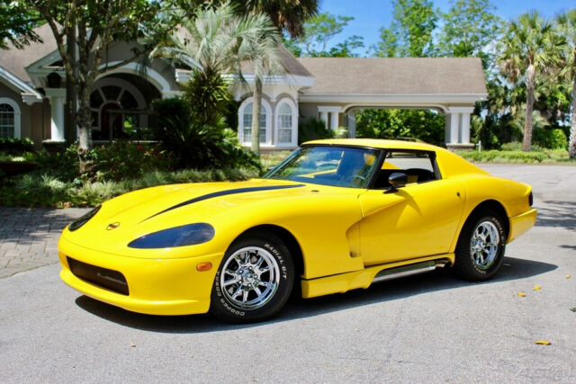 Chevrolet Corvette 1976 image number 1