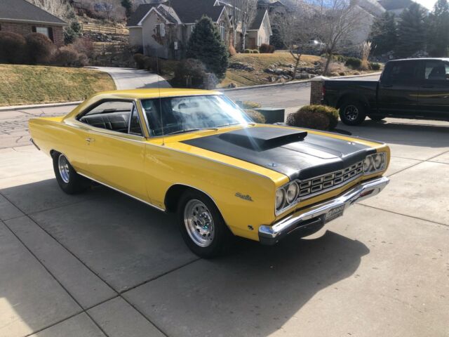 Plymouth Satellite 1968 image number 1