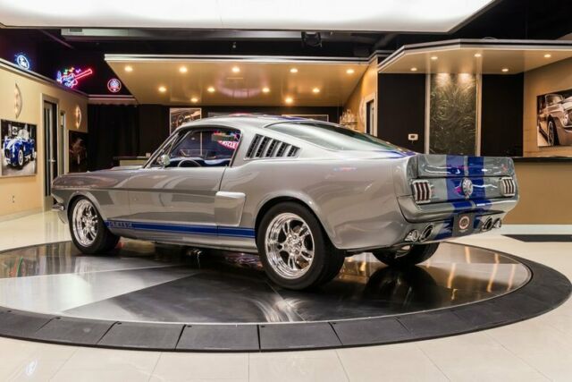 Ford Mustang 1965 image number 14