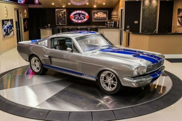 Ford Mustang 1965 image number 32