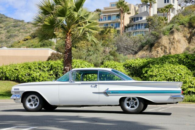 Chevrolet Impala 1960 image number 1