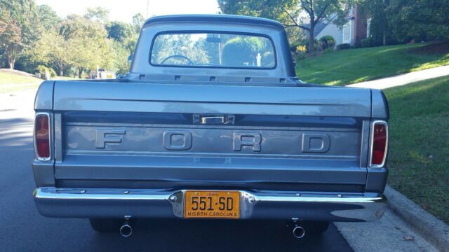 Ford F-100 1966 image number 9