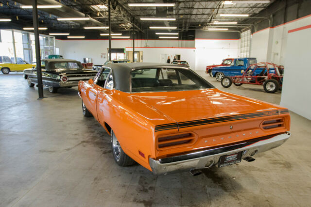 Plymouth Road Runner 1970 image number 27