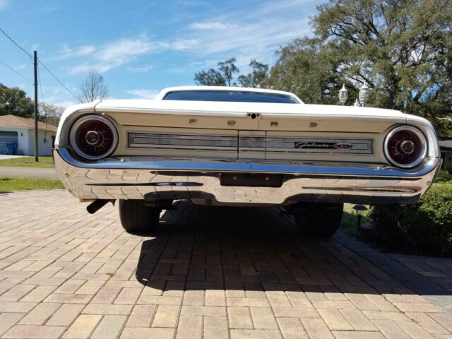 Ford Galaxie 1964 image number 42