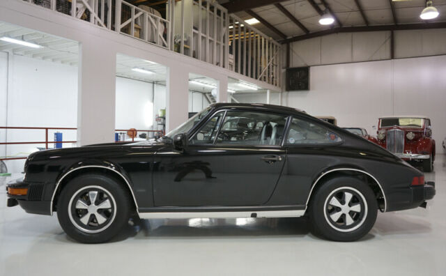 Porsche 911 1976 image number 30