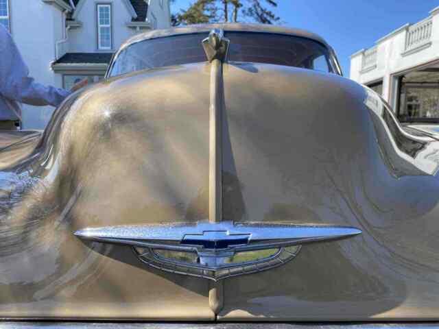 Chevrolet Styleline 1950 image number 14