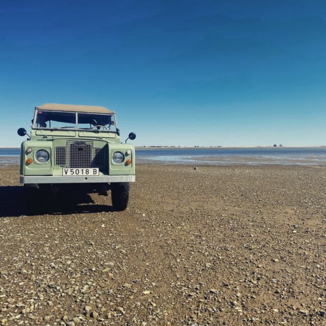 Land Rover Defender 1972 image number 27