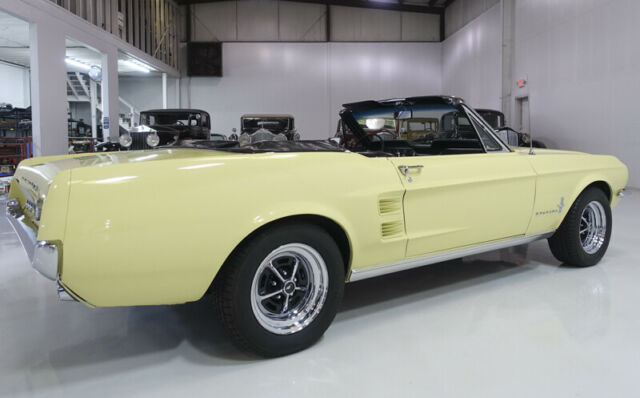 Ford Mustang 1967 image number 27