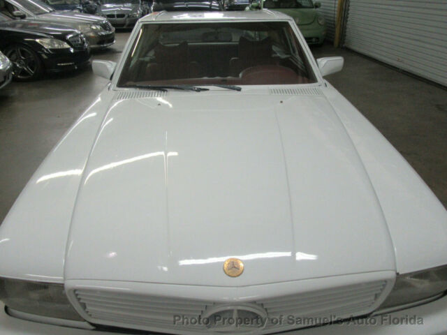 Mercedes-Benz SL-Class 1978 image number 8