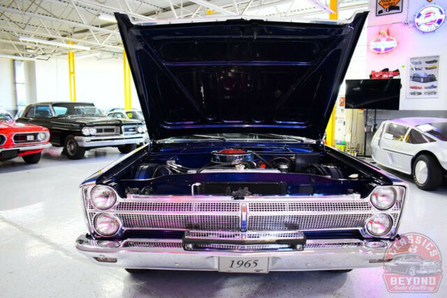 Plymouth Sport Fury 1965 image number 22