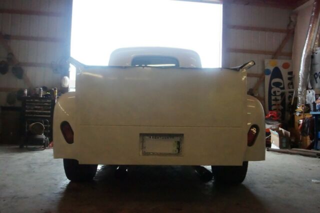 Ford F-1 PICKUP 1950 image number 45