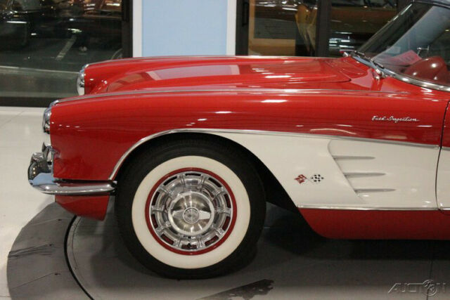 Chevrolet Corvette 1960 image number 13