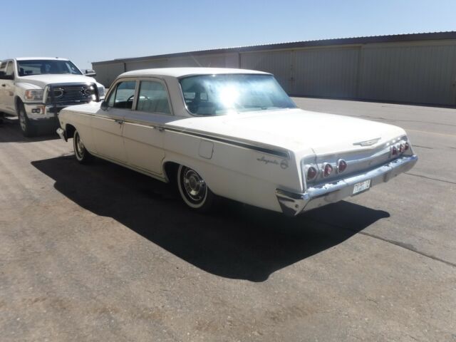 Chevrolet Impala 1962 image number 24