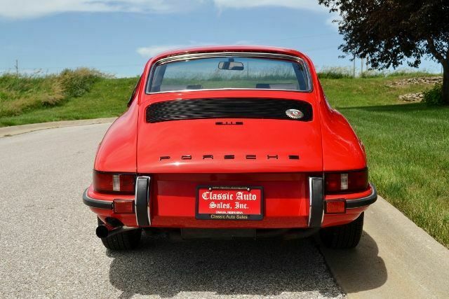 Porsche 911 E COUPE 1969 image number 30