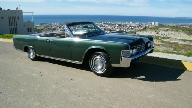 Lincoln Continental 1965 image number 24