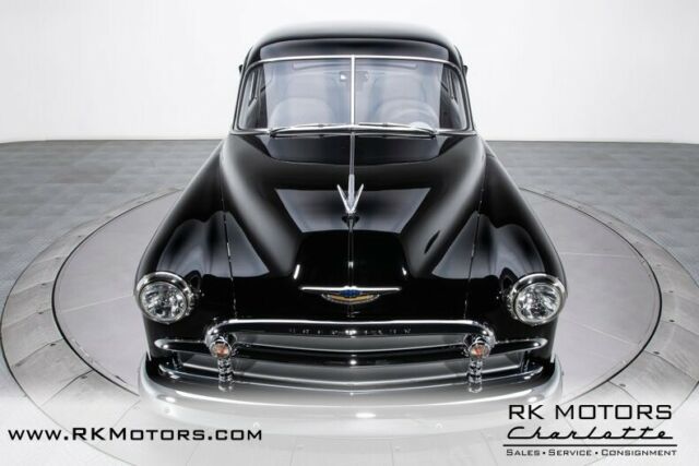 Chevrolet Styleline 1950 image number 13