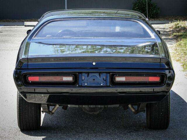 Dodge Charger 1972 image number 33