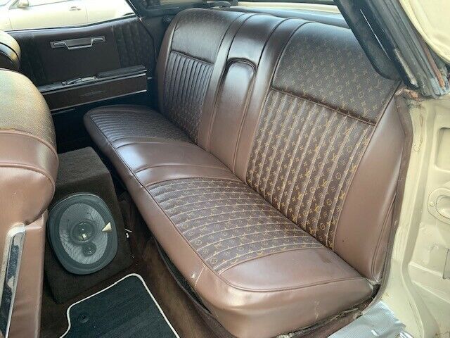 Lincoln Continental 1967 image number 41