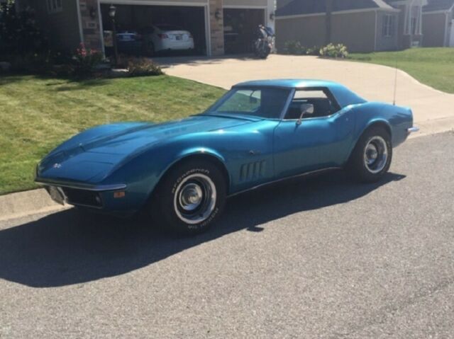 Chevrolet Corvette 1969 image number 0