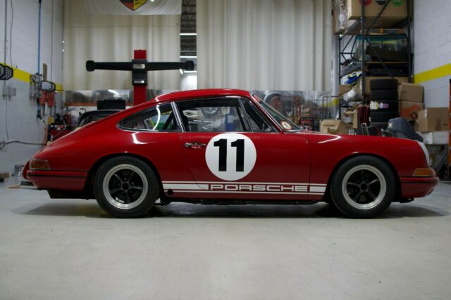 Porsche 911 1966 image number 29