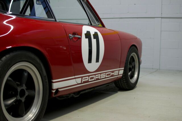 Porsche 911 1966 image number 31