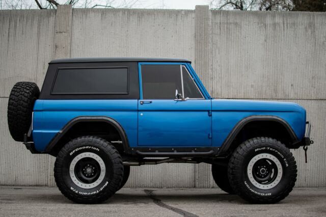 Ford Bronco 1976 image number 18