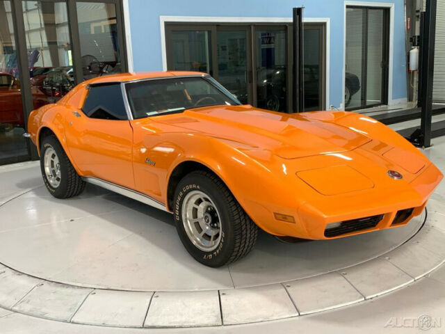 Chevrolet Corvette 1973 image number 10