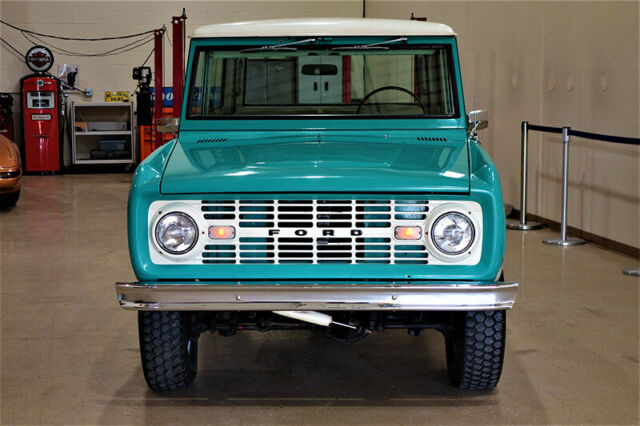 Ford Bronco 1967 image number 2