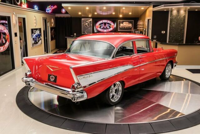 Chevrolet Bel Air/150/210 1957 image number 10