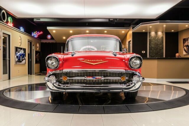 Chevrolet Bel Air/150/210 1957 image number 29