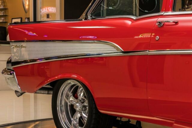 Chevrolet Bel Air/150/210 1957 image number 42