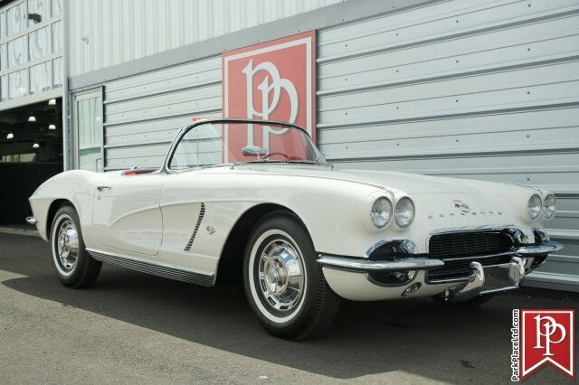 Chevrolet Corvette 1962 image number 0