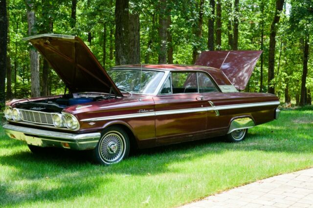 Ford Fairlane 1964 image number 19