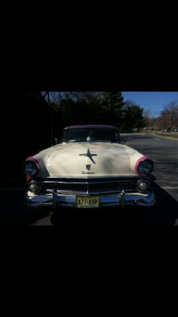 Ford Crown Victoria 1955 image number 31